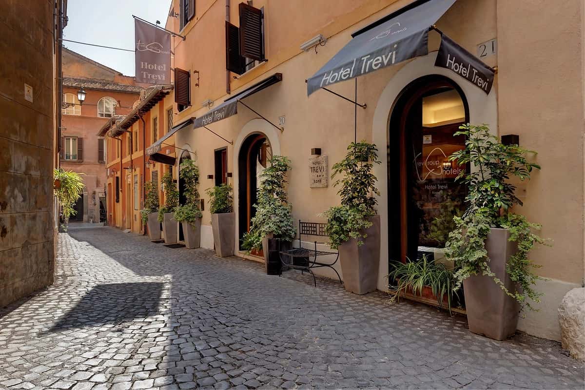 Hotel Trevi