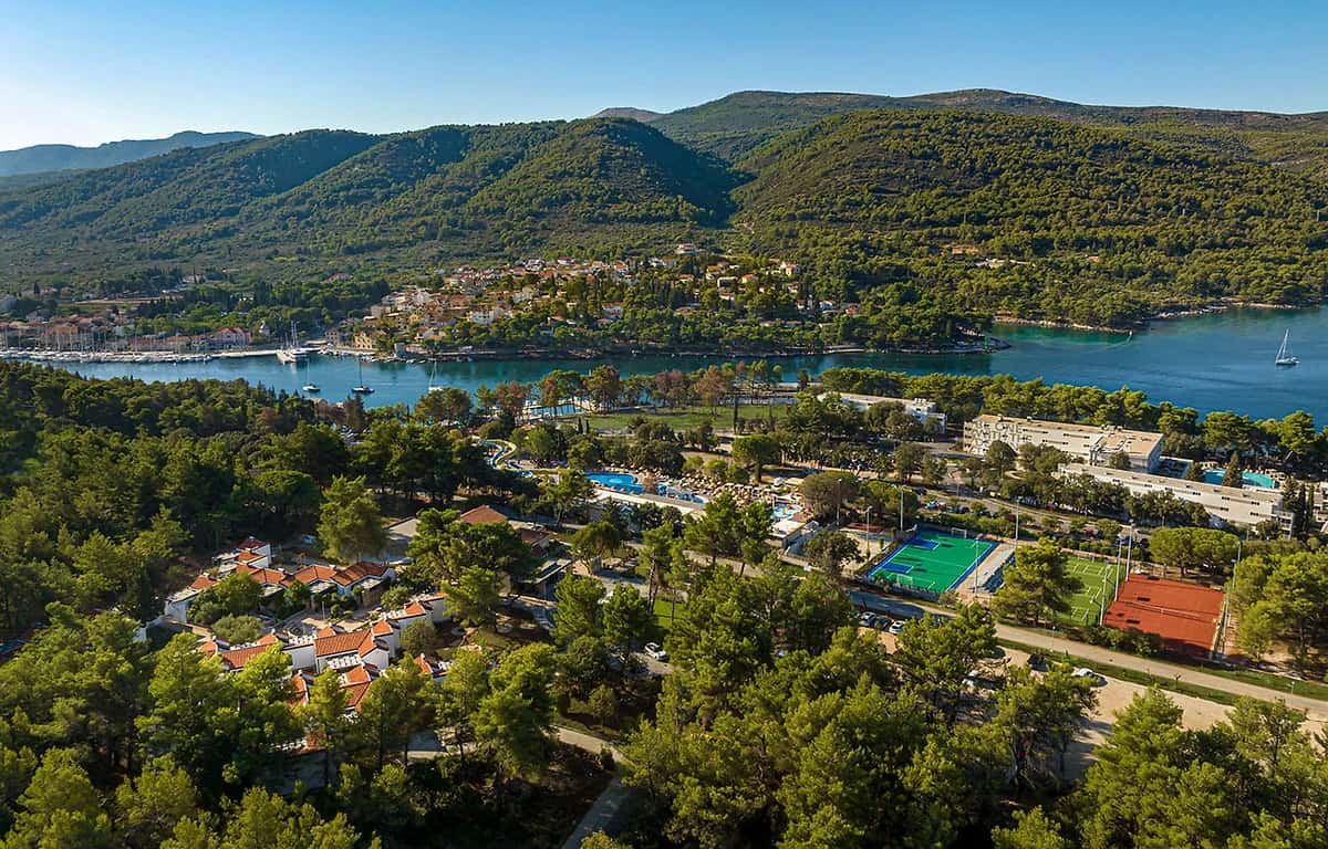 Valamar Amicor Resort