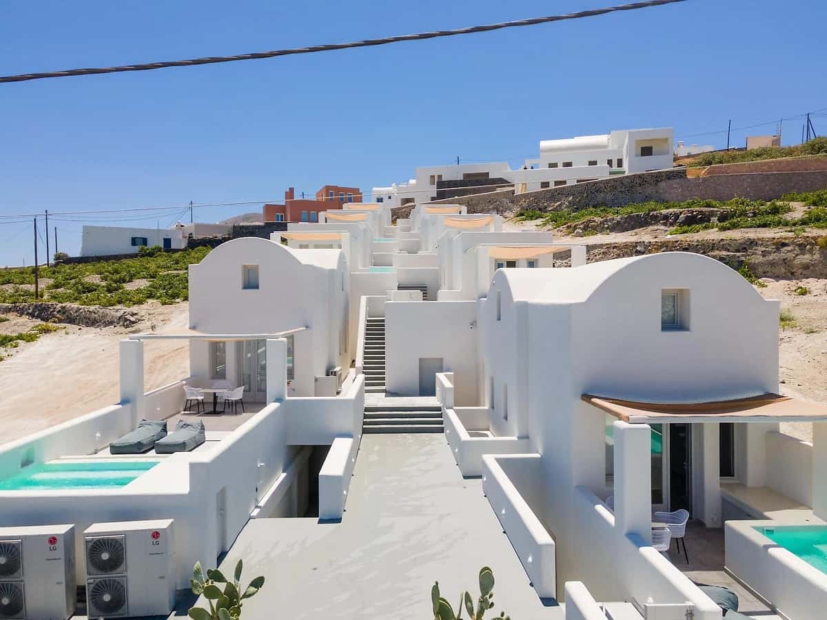 Serapias Suites
