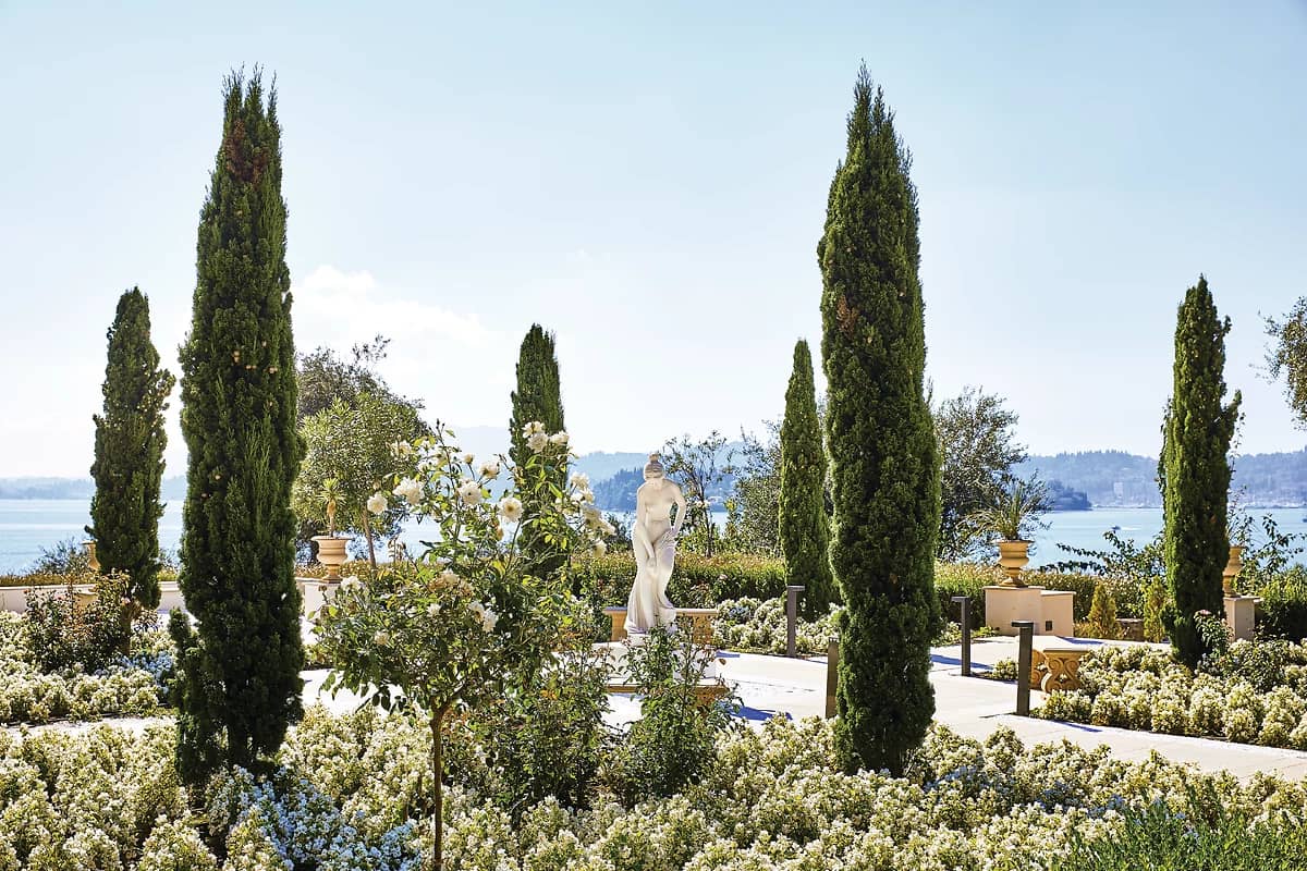 Jardins et statue d'Aphrodite, Corfu Imperial, A Grecotel Resort to Live