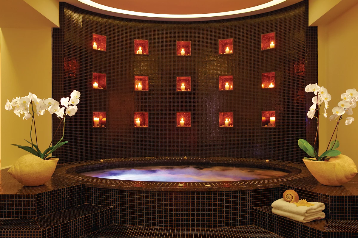 Jacuzzi, Grecotel Meli Palace