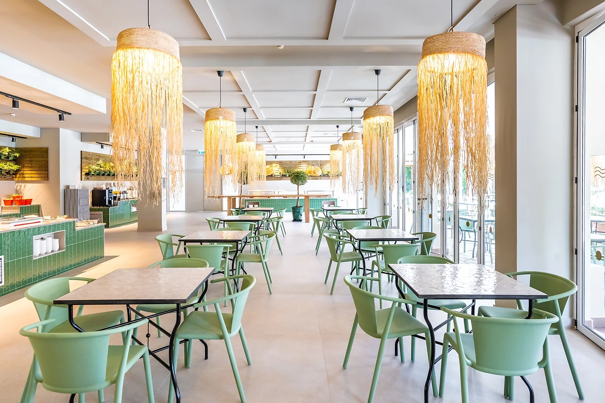 Azeitona Restaurant, 3HB Guaraná, Portugal