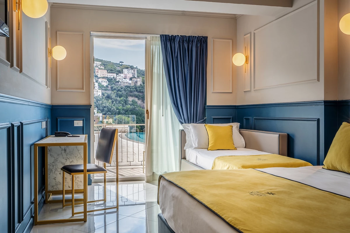 Chambre executive vue piscine