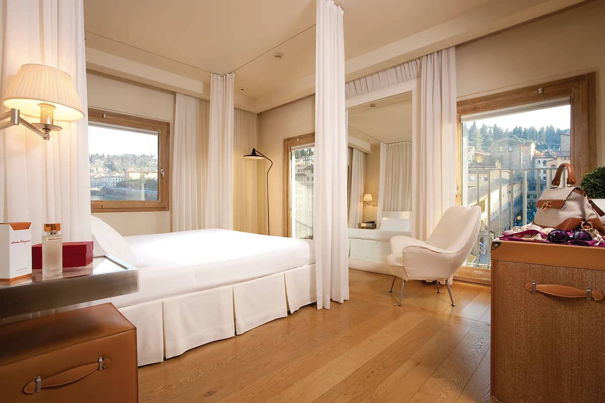 Deluxe Arno View, Hôtel Continentale, Florence, Italie.