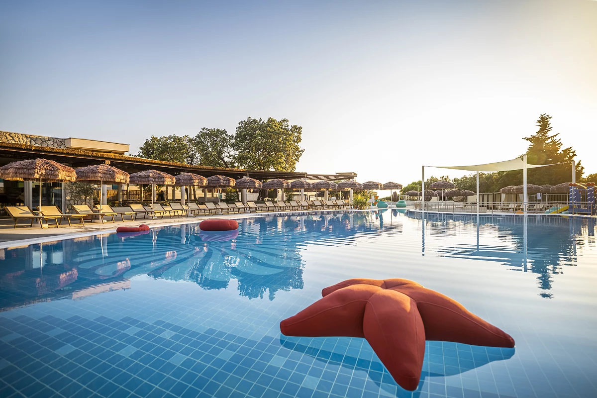 Piscine de l'hôtel, Valamar Tirena Hotel