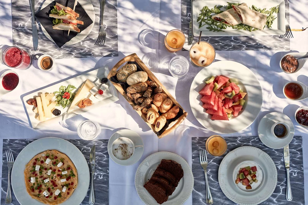 Repas servi au restaurant 1924, Lagos Mare Boutique Hotel