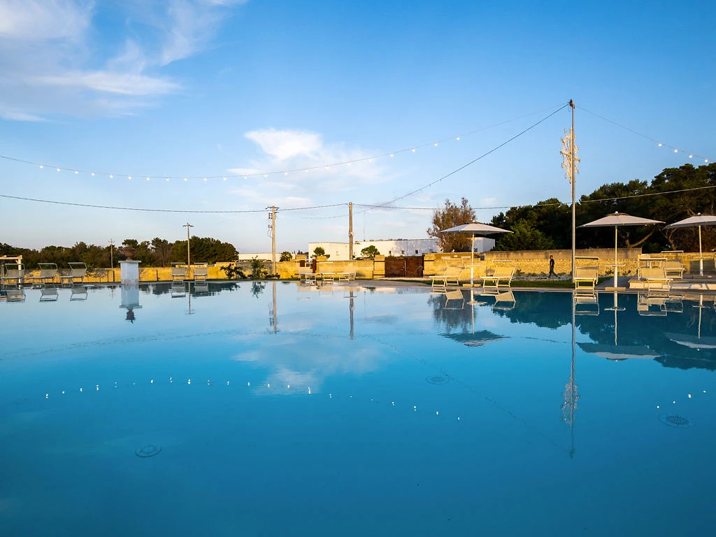 Piscine, Masseria Raucio, Pouilles, Italie