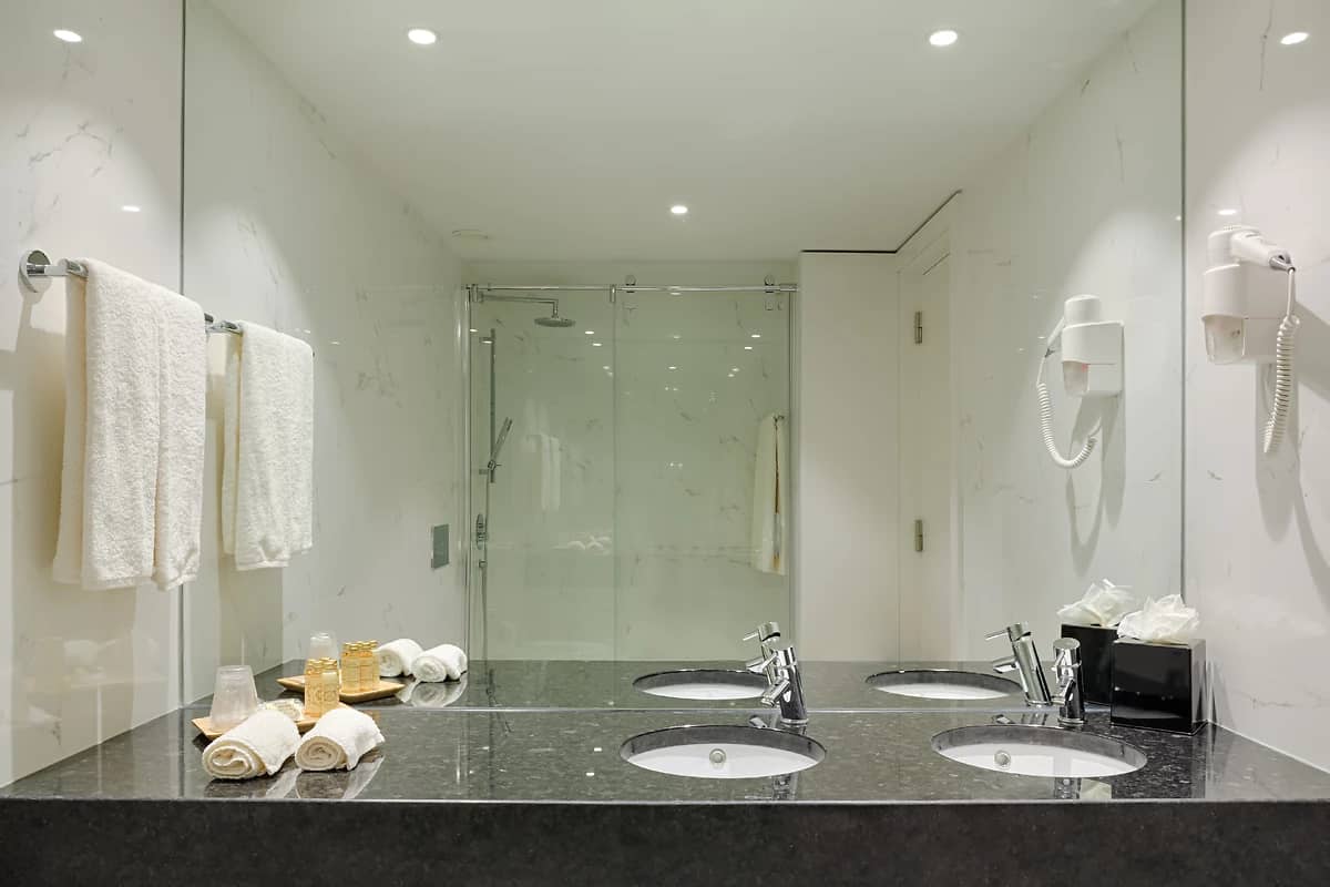 Salle de bain, Hôtel Premium Porto Downtown, Porto, Portugal