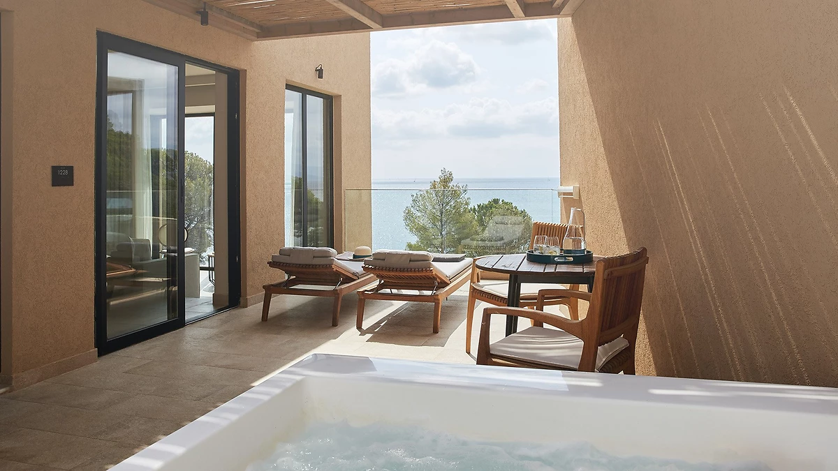Suite junior bain à remous