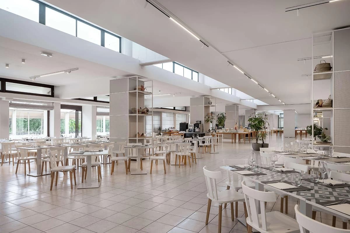 Oasys Restaurant, UNAHOTELS Naxos Beach Sicilia, Sicile, Italie