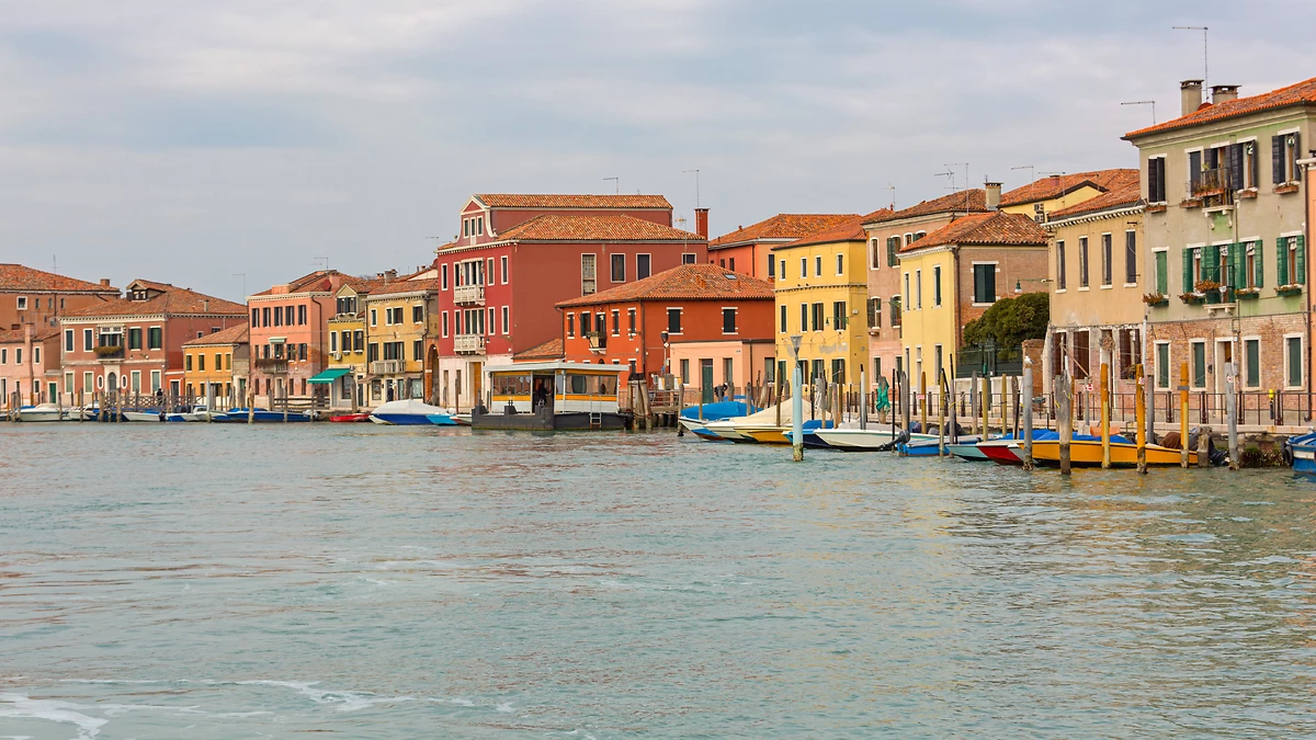 Maisons colorées en hiver, île de Murano