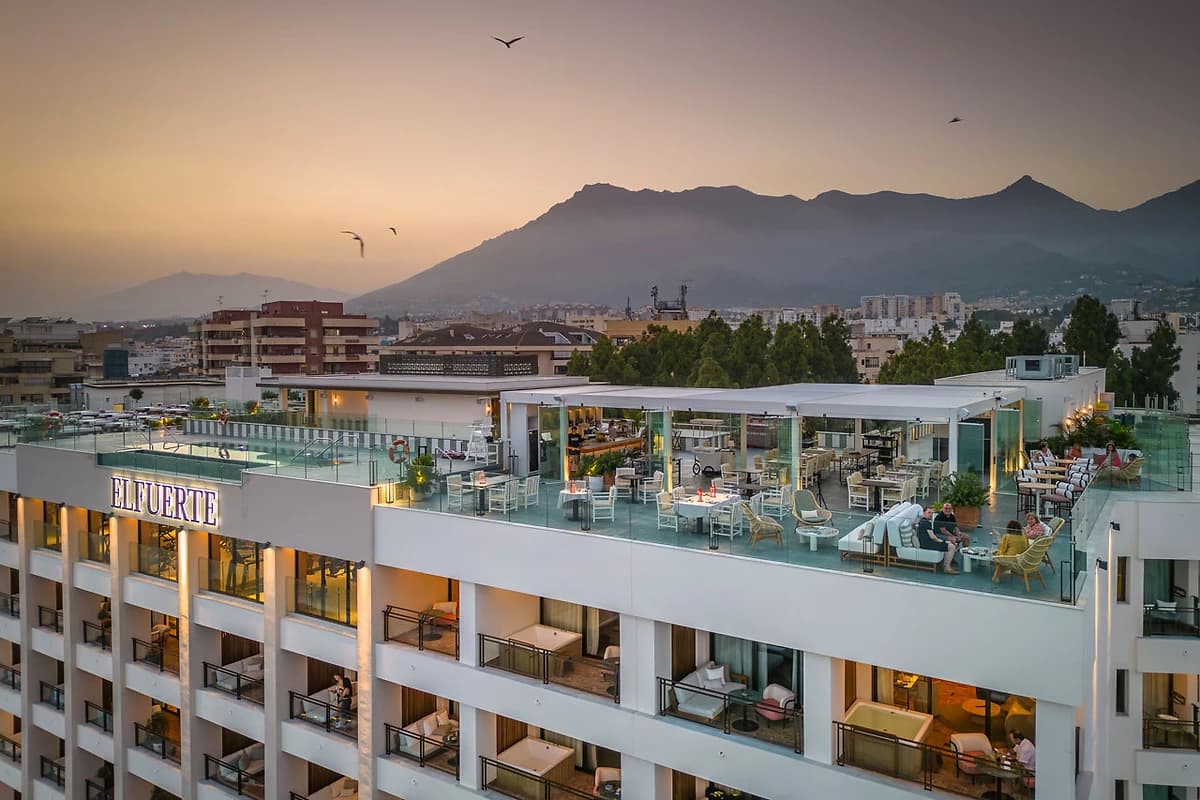 Vue aérienne du restaurant Edge, El Fuerte Marbella, Costa del Sol