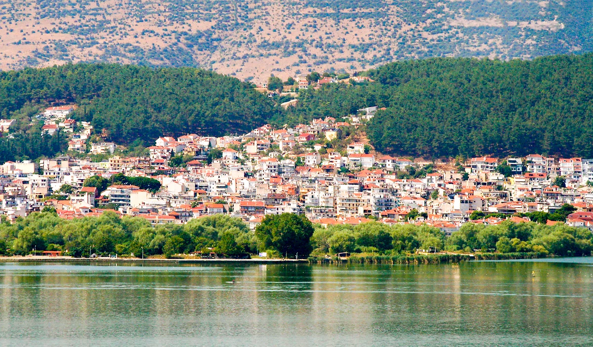 Ioannina (janine) et le lac Pamvotis, Épire, Grèce