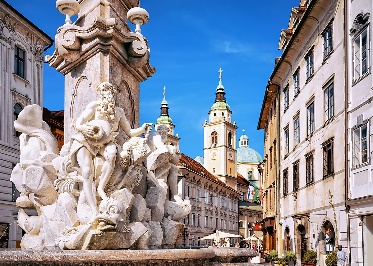 Détail de la fontaine Robba devant la cathédrale de Ljubljana, Slovénie