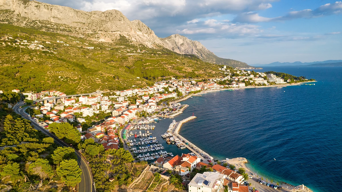 Plage de Podgora, riviera de Makarska, Croatie