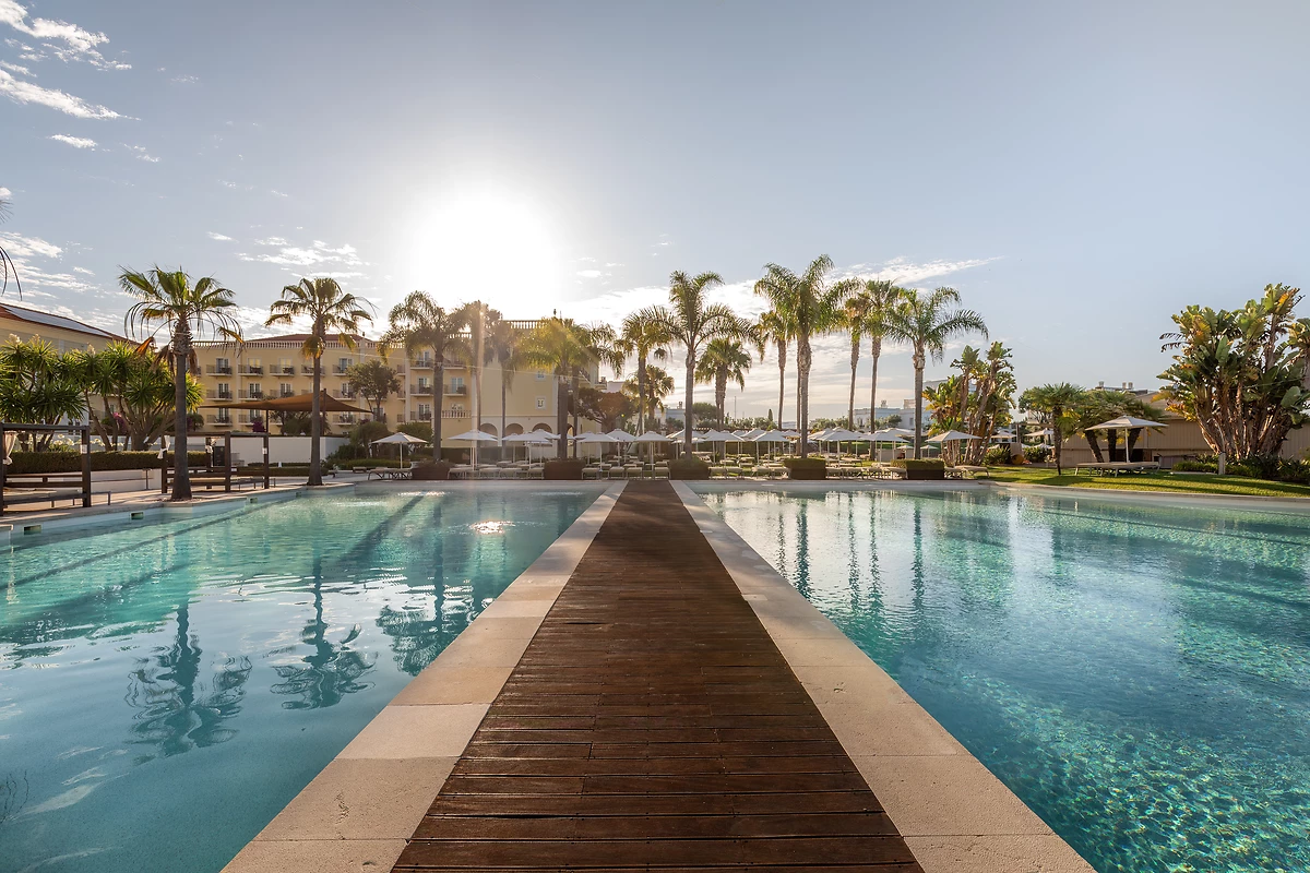 Piscine, Domes Lake Algarve, Autograph Collection, Portugal