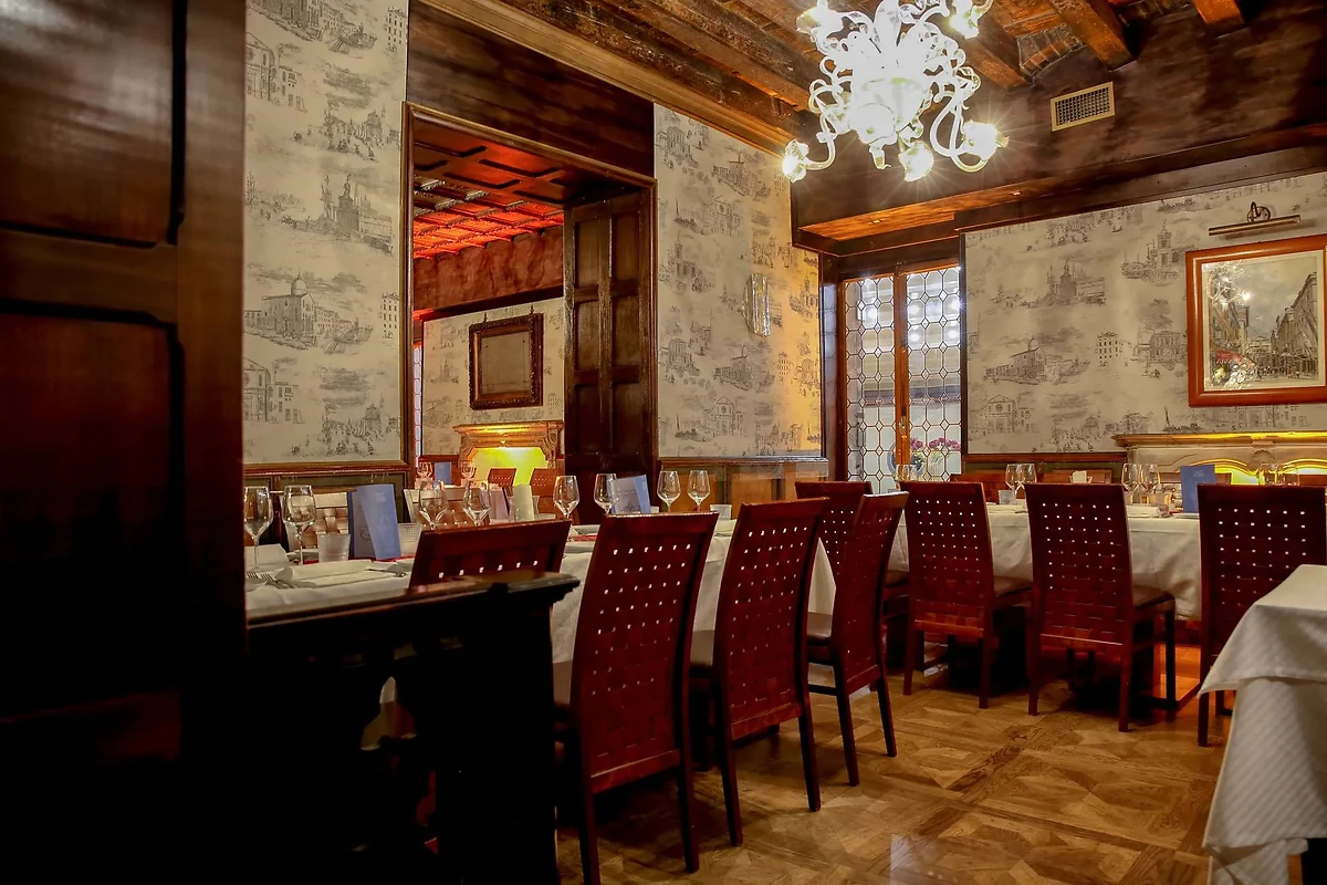 Restaurant, Hotel Saturnia & International Venezia