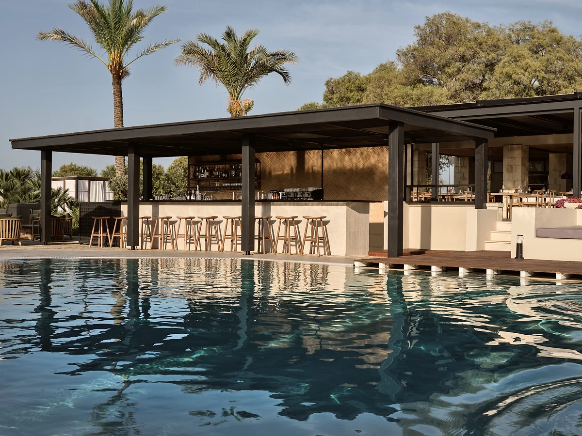 Bar de la piscine, Asterion Suites & Spa