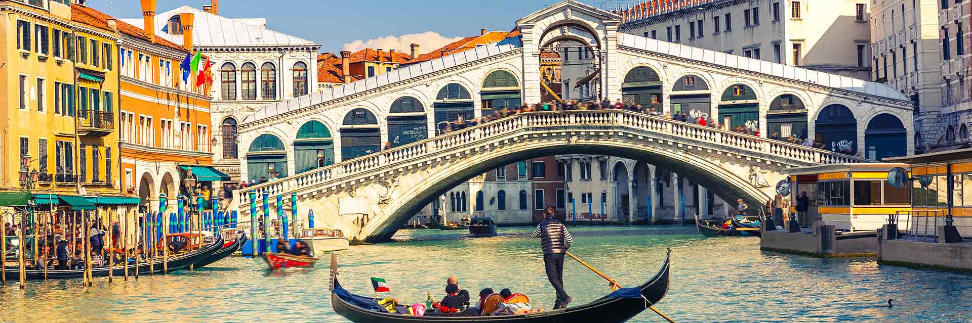 Gondole, Pont Rialto, Venise, Italie