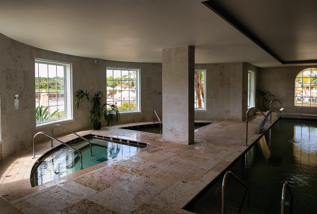 Piscine intérieure, Spa, Domes Lake Algarve, Autograph Collection, Portugal