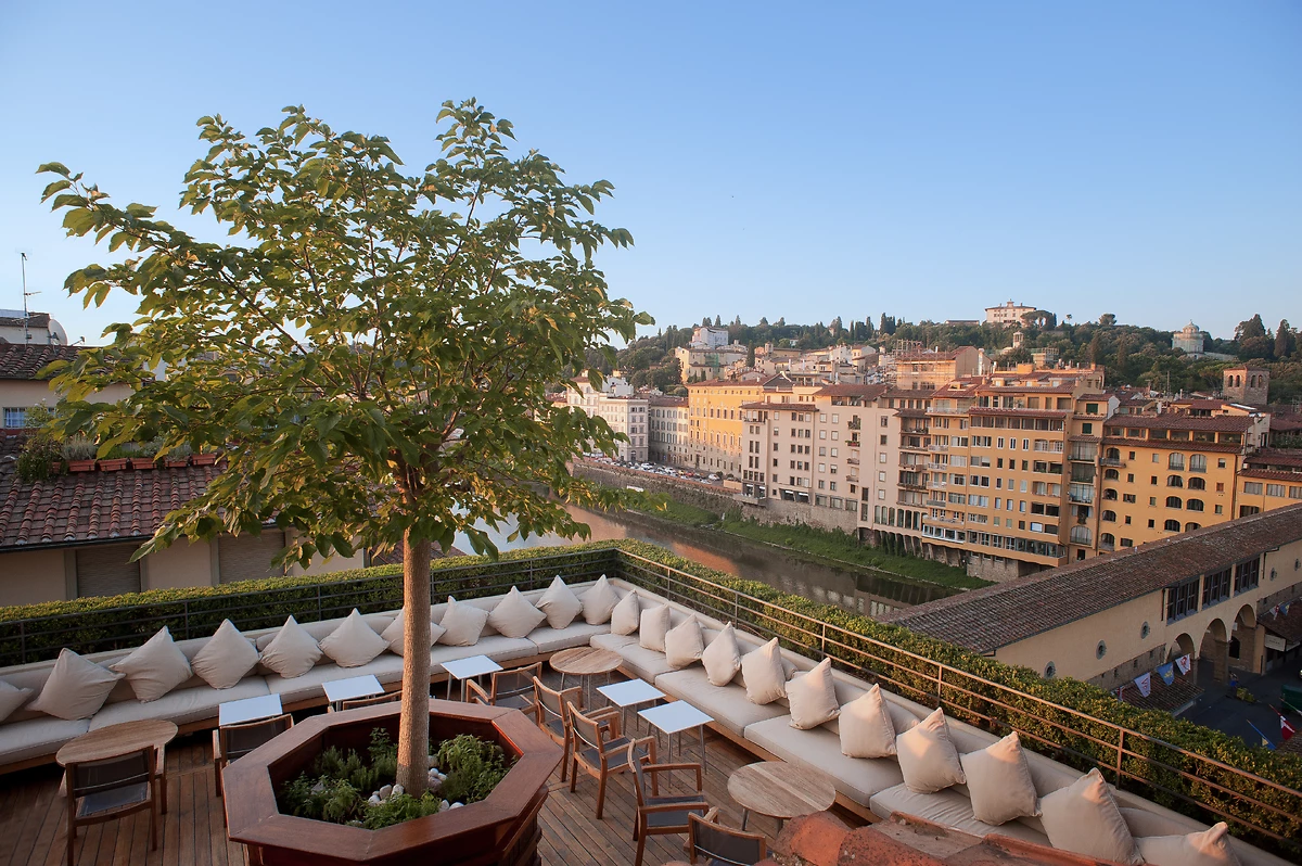 Bar Terrazza, Hôtel Continentale, Florence, Italie.