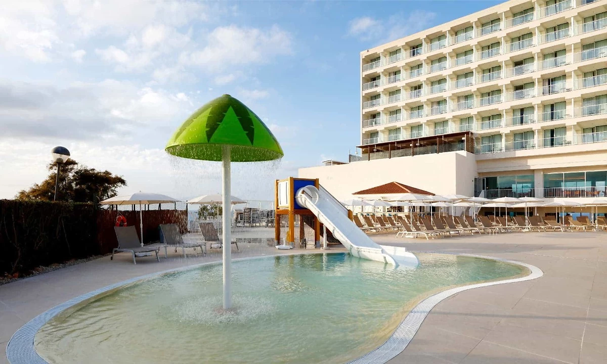 Toboggan, piscine enfant, Palladium Hotel Menorca, Minorque, Espagne