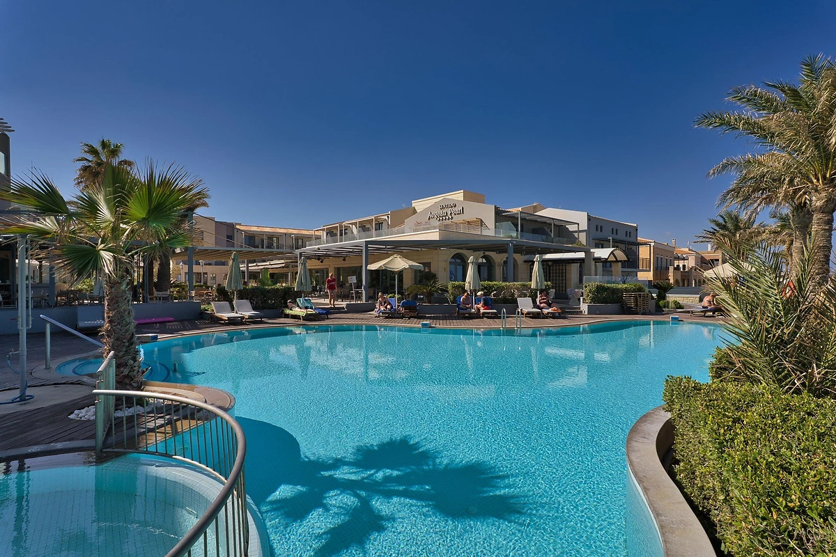 Piscine de l'hôtel, hôtel Aegean Pearl