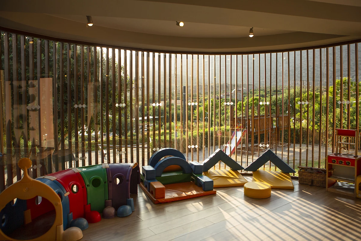 Kids Club KiEPOS, Domes of Elounda, Autograph Collection, Crète, Grèce