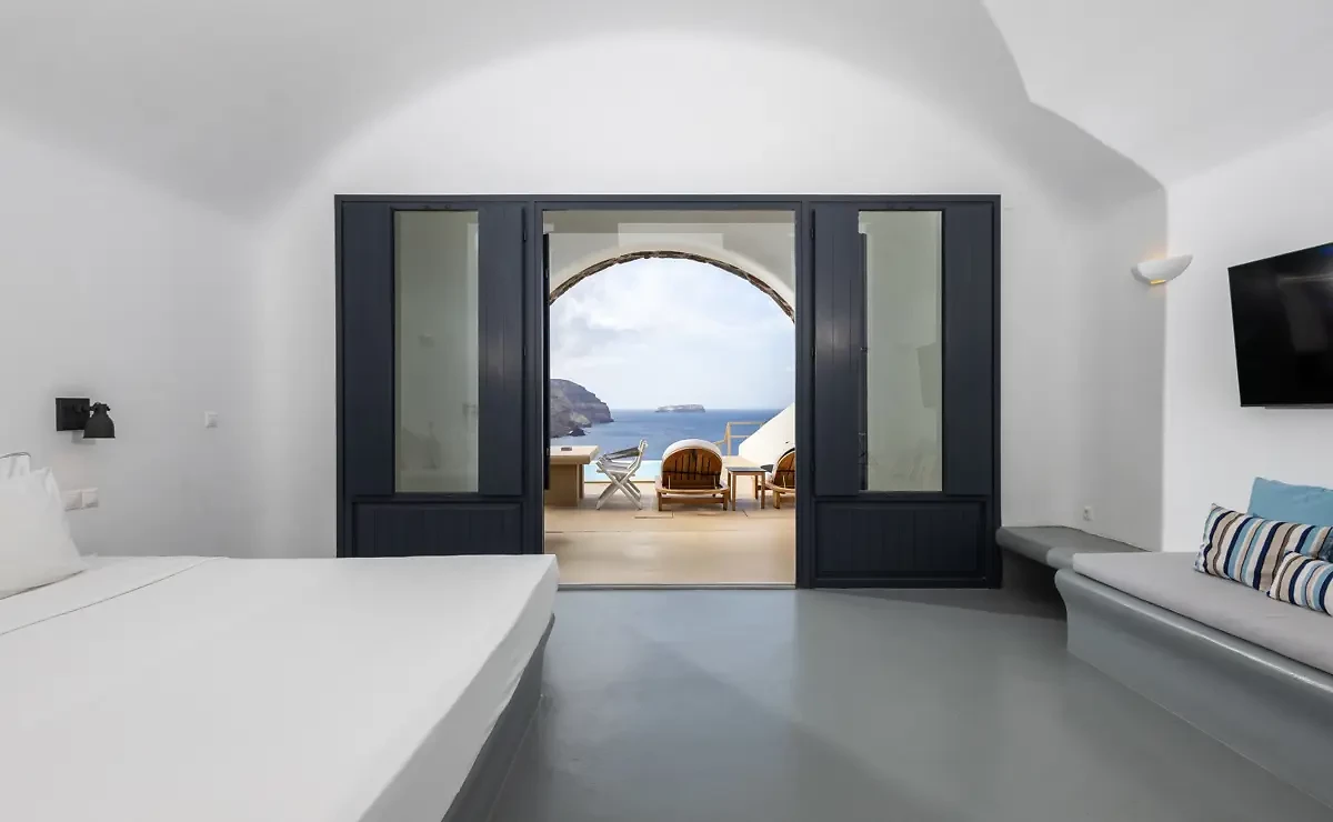 Cave Suite