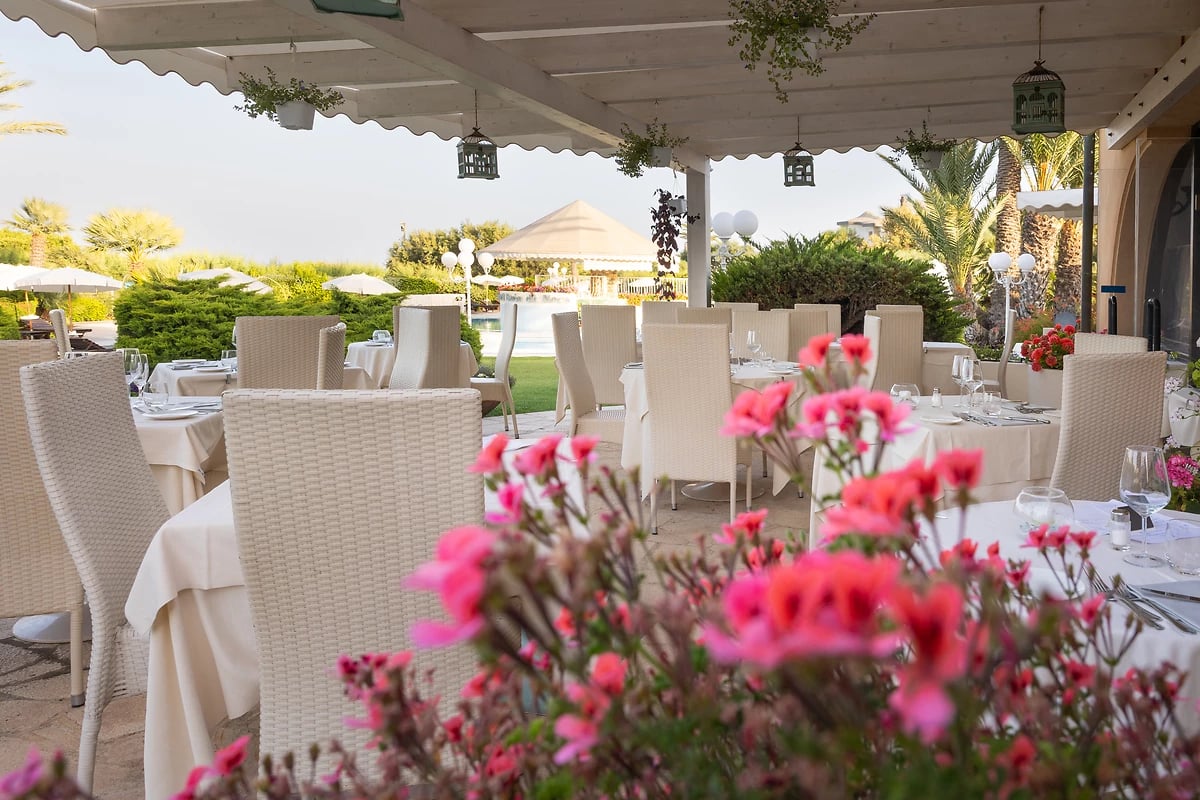 Restaurant, Hotel Baia di Nora, Sardaigne, Italie