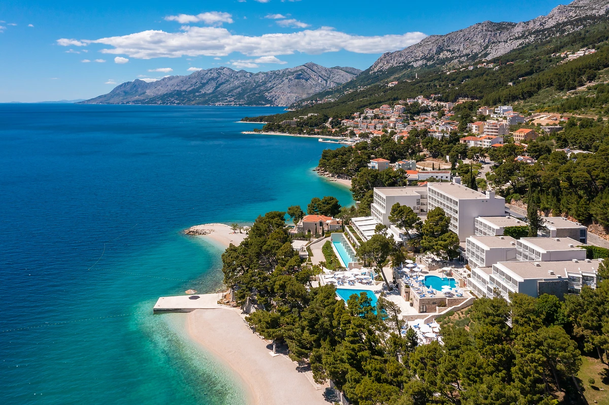Vue sur le Bluesun Hôtel Berulia, Brela, Croatie