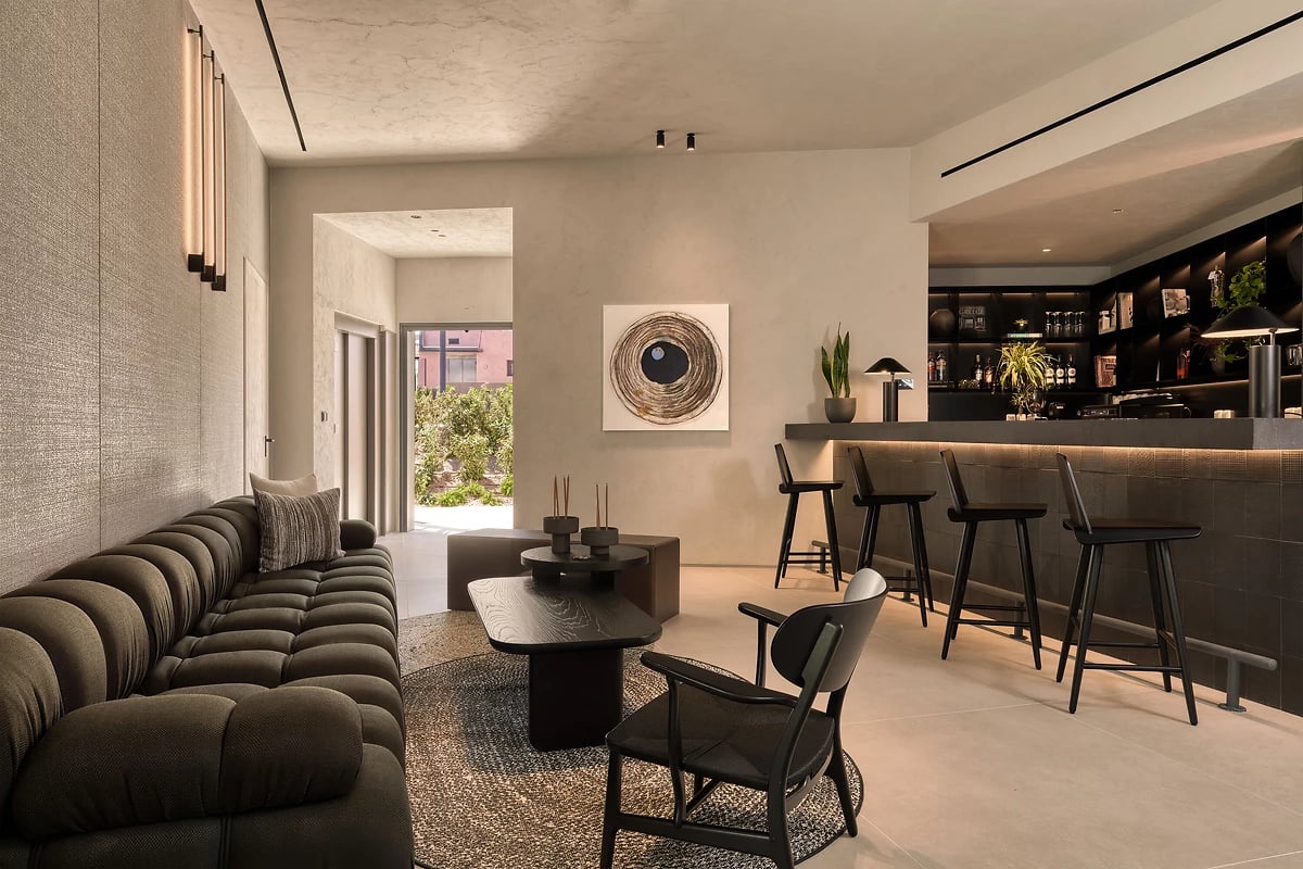 Library Bar, Domes Novos Santorini, Cyclades, Grèce