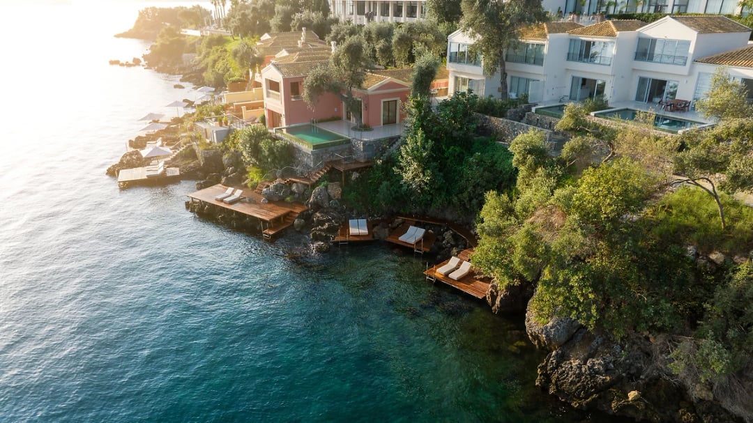 Maisonette on The Rocs waterfront