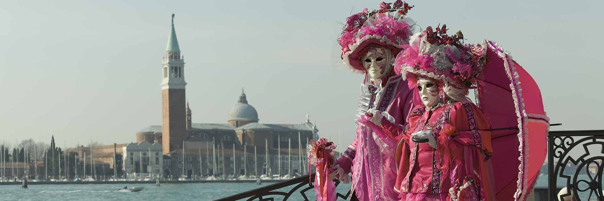 Couple au carnaval de Venise, Venise, Vénétie, Italie