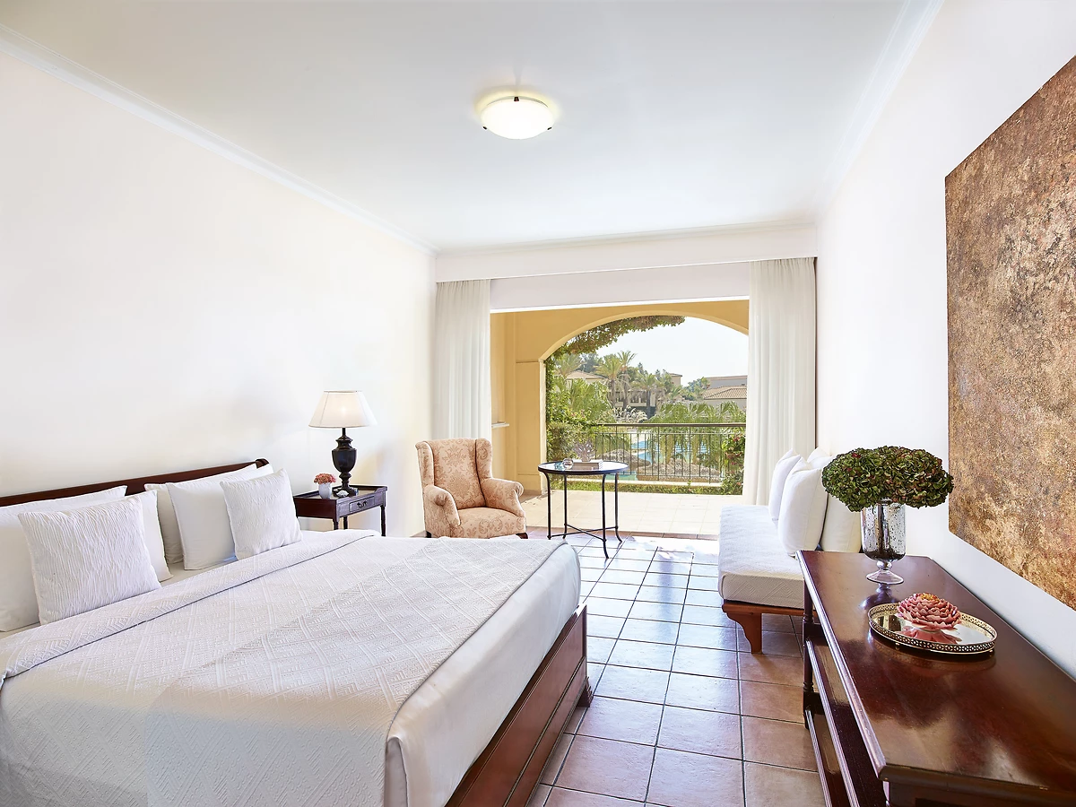 Chambre Courtyard