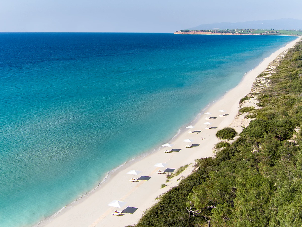 Plage de l'hôtel, Sani Beach