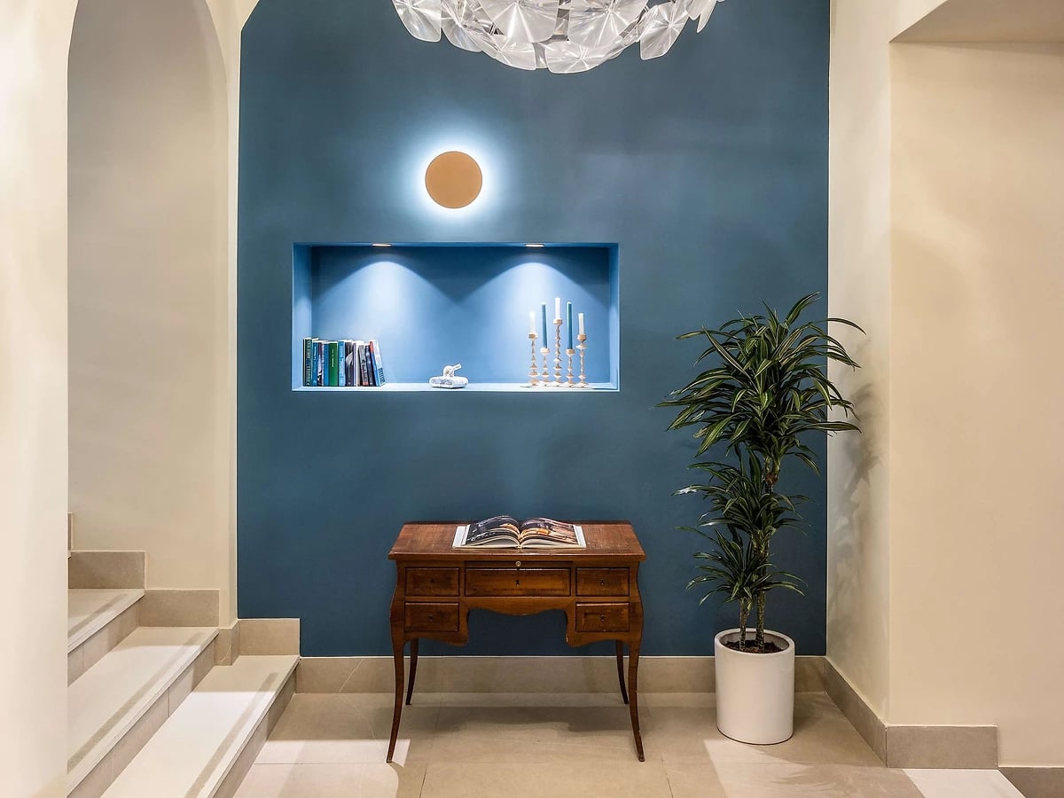 Parties communes, Mercure Napoli Centro Angioino