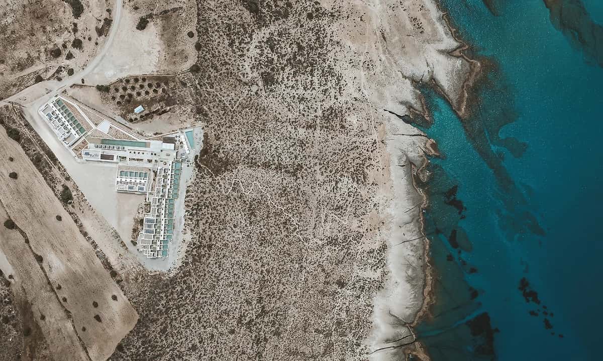 Domes White Coast Milos