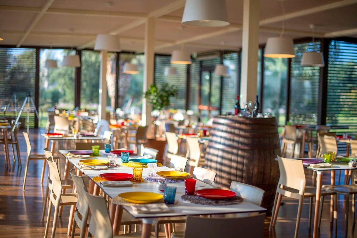 Restaurant de l'hôtel, VOI Arenella Resort