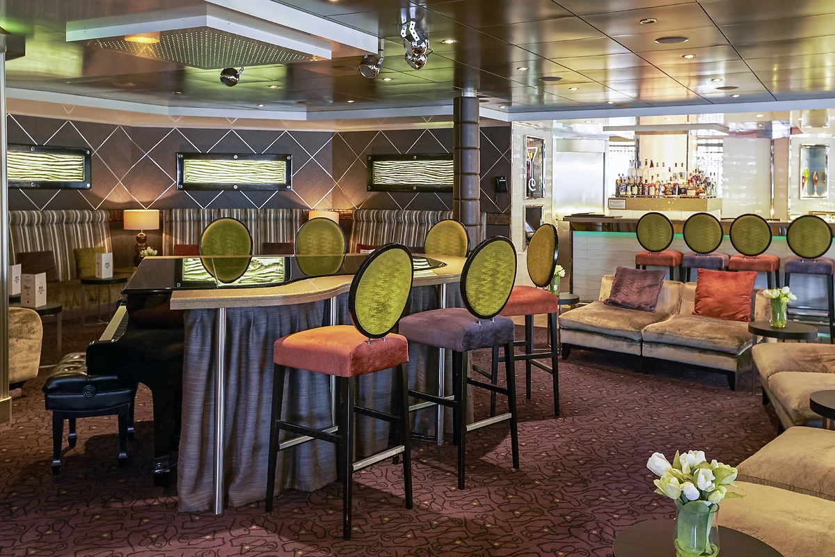 Martini bar & lounge, Celestyal Journey