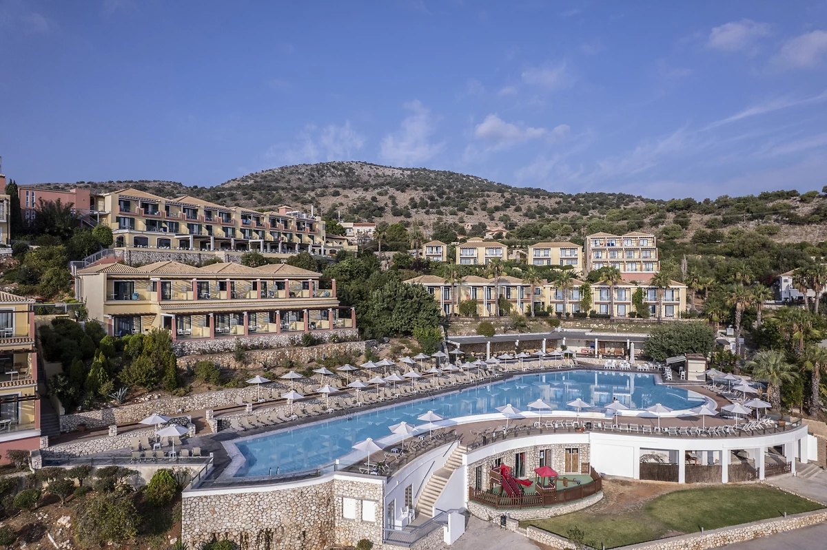 LOUIS Apostolata Island Resort & Spa