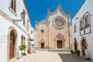 Eglise Sainte-Marie, Ostuni, province de Brindisi, Pouilles