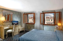 Chambre, Rialto Hotel and Suites